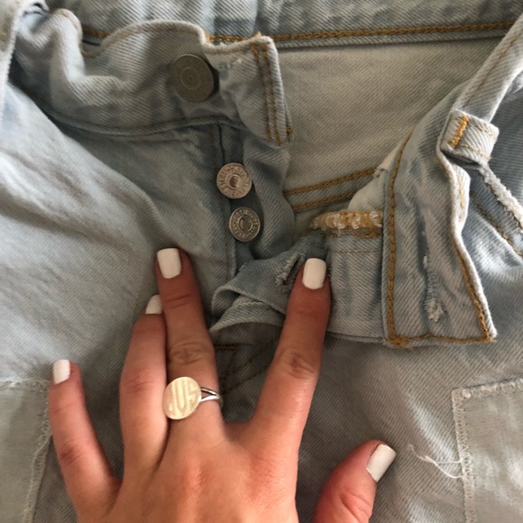 levi’s - Picture 2 of 4